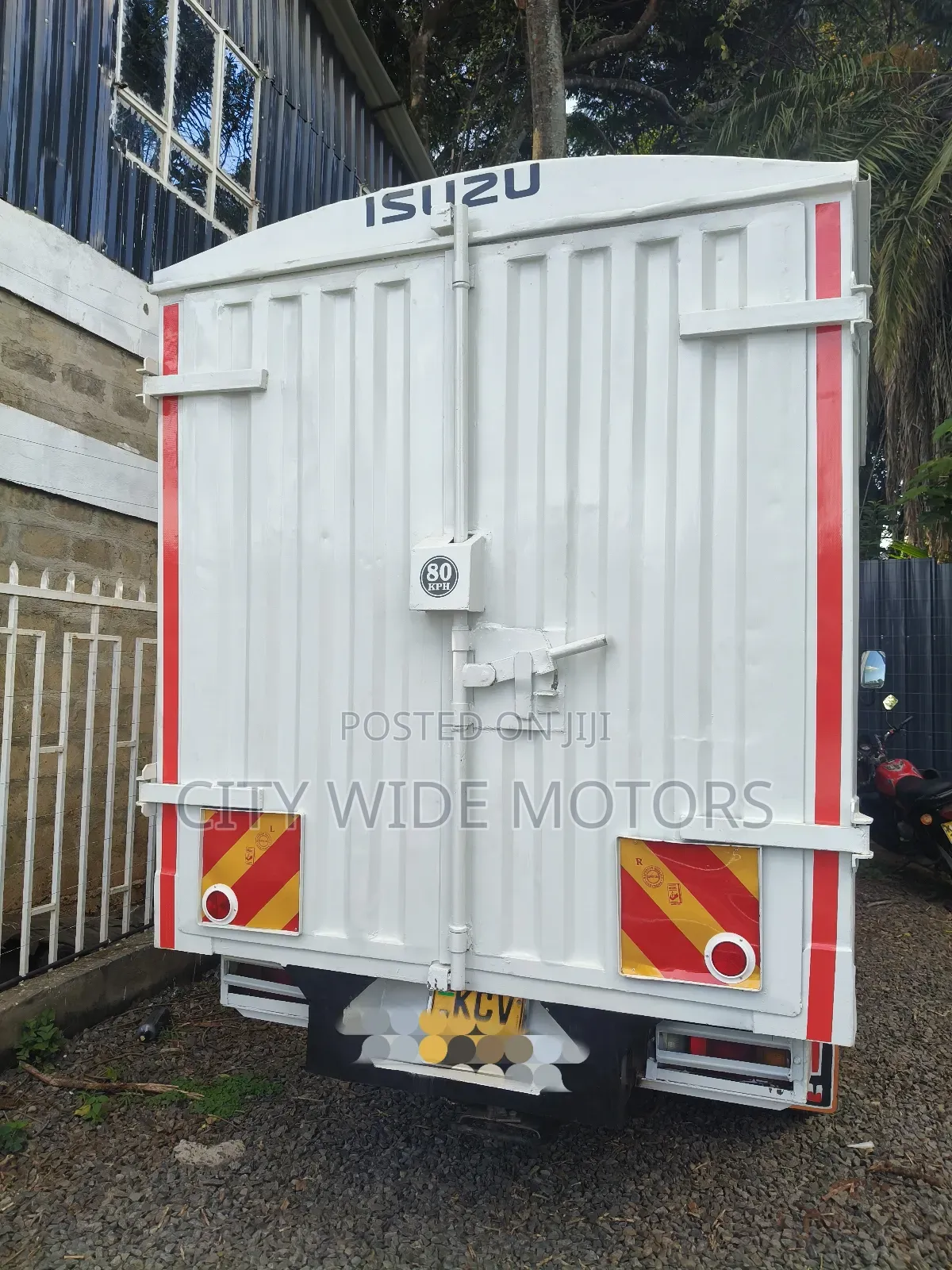 Isuzu NHR 2019