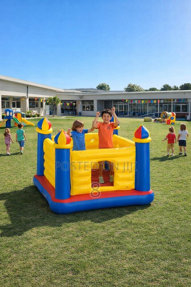 Portable Kids Bounce House – Lightweight Strong