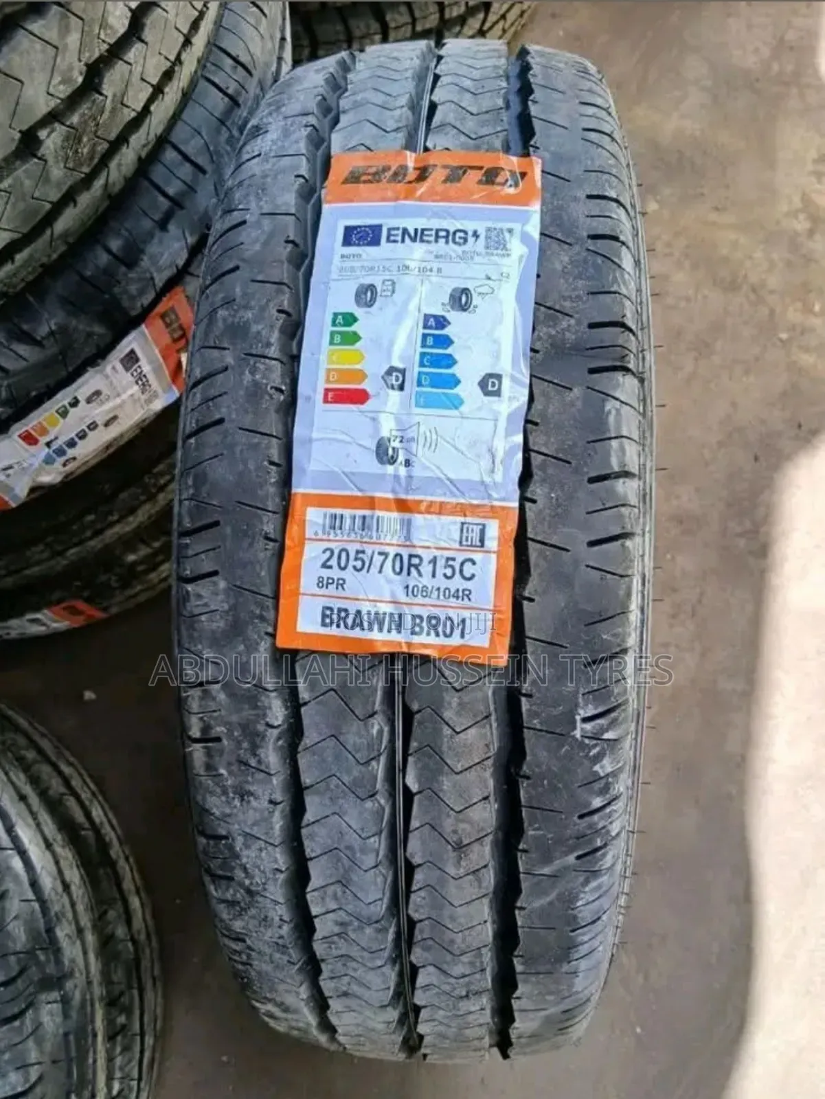 205/70 R15c Boto. 8pr