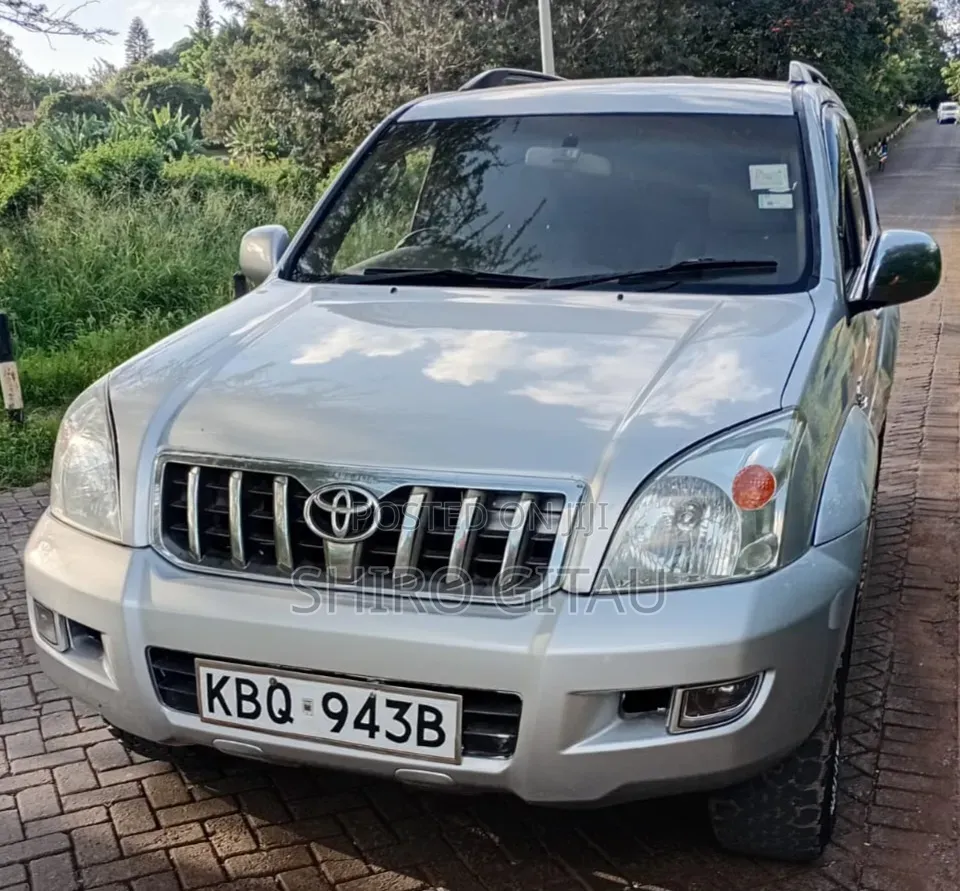 Toyota Land Cruiser Prado 3.0 D-4D 5dr 2004 Silver