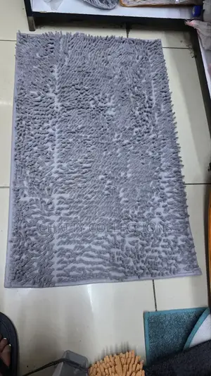 Large Size Diamond Embossed Print Door Mats Large*