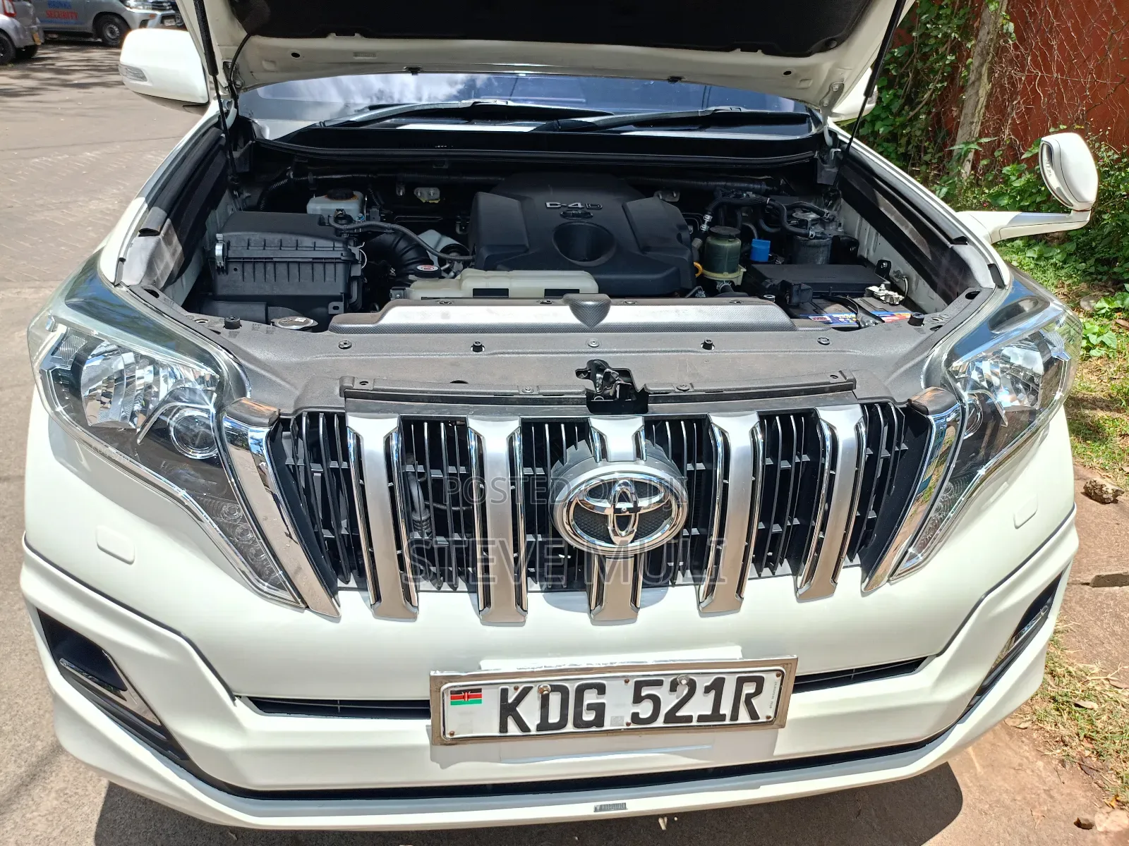 Toyota Land Cruiser Prado 2016 White