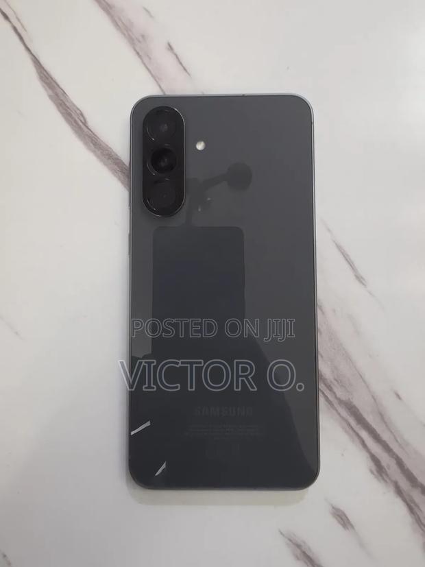 Samsung Galaxy A56 256 GB Gray - thumbnail 4