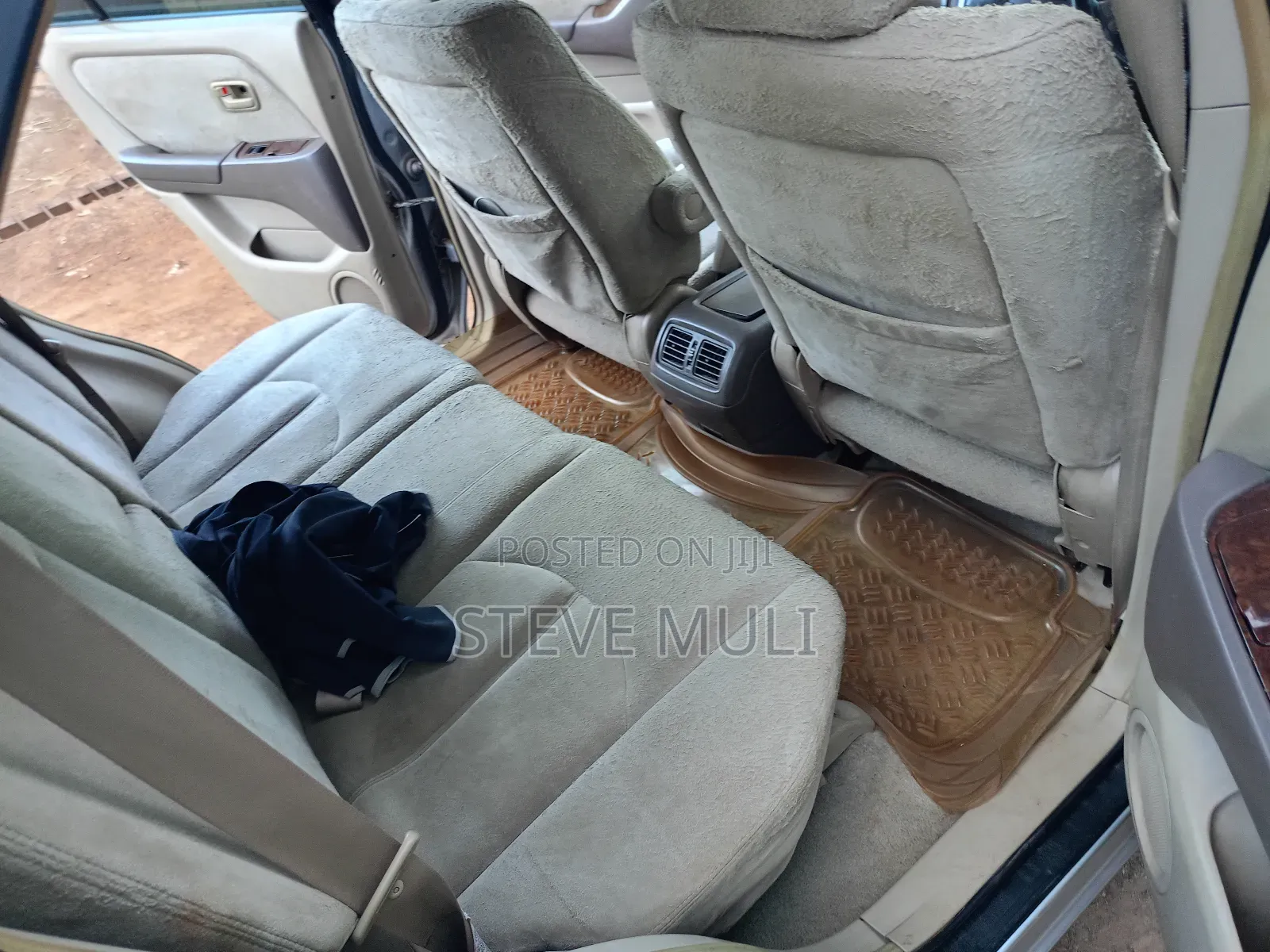 Toyota Harrier 2000 Silver