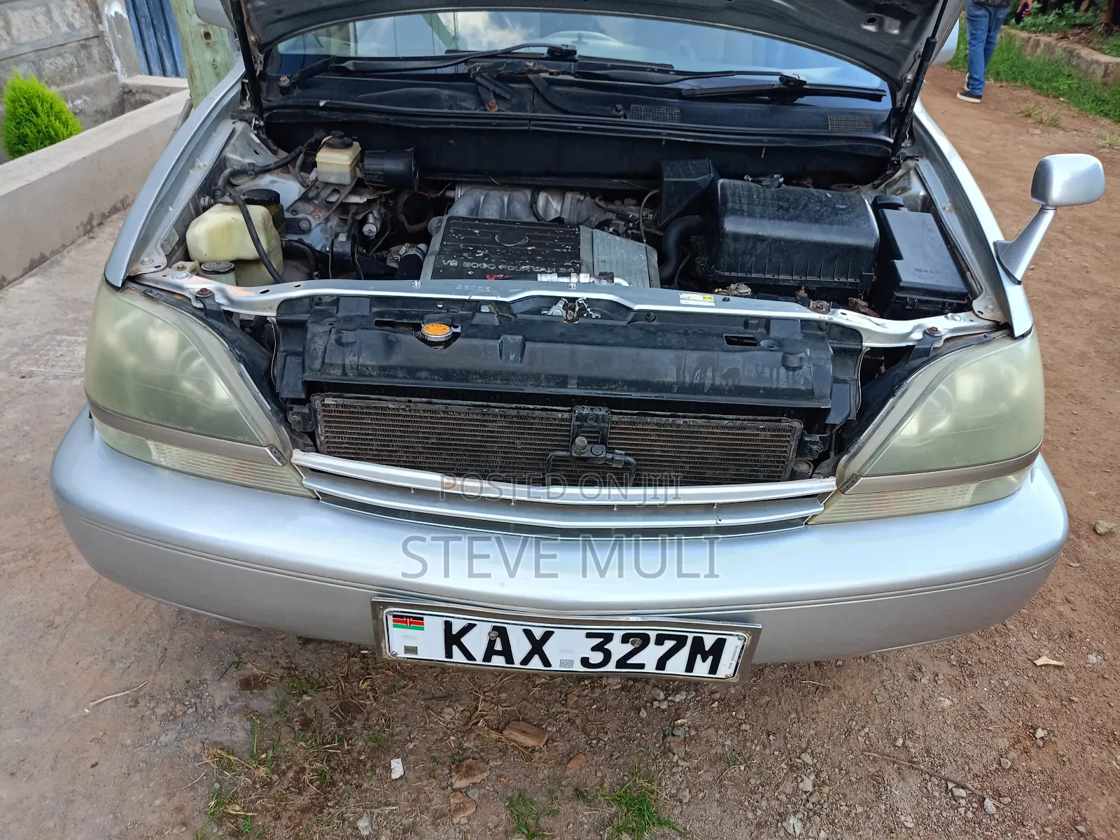 Toyota Harrier 2000 Silver