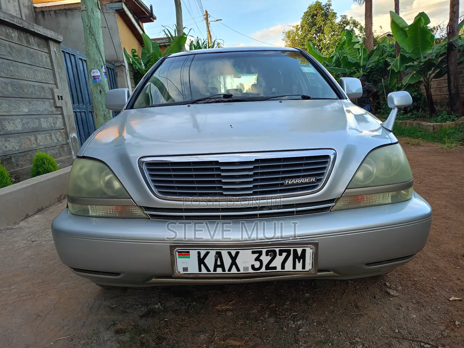 Toyota Harrier 2000 Silver