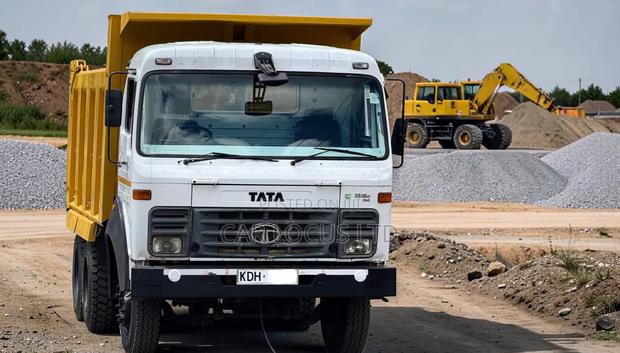 Tata Tipper Truck 2516 - thumbnail 4