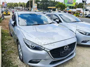 Mazda Axela 2018 Silver