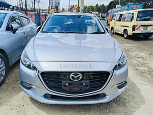 Mazda Axela 2018 Gray