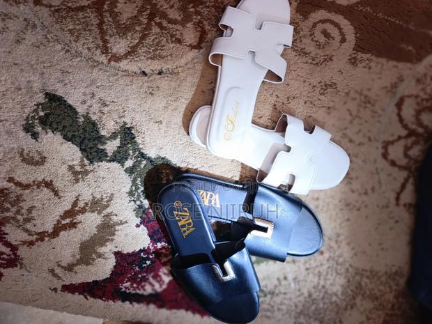 Ladies Sandals
