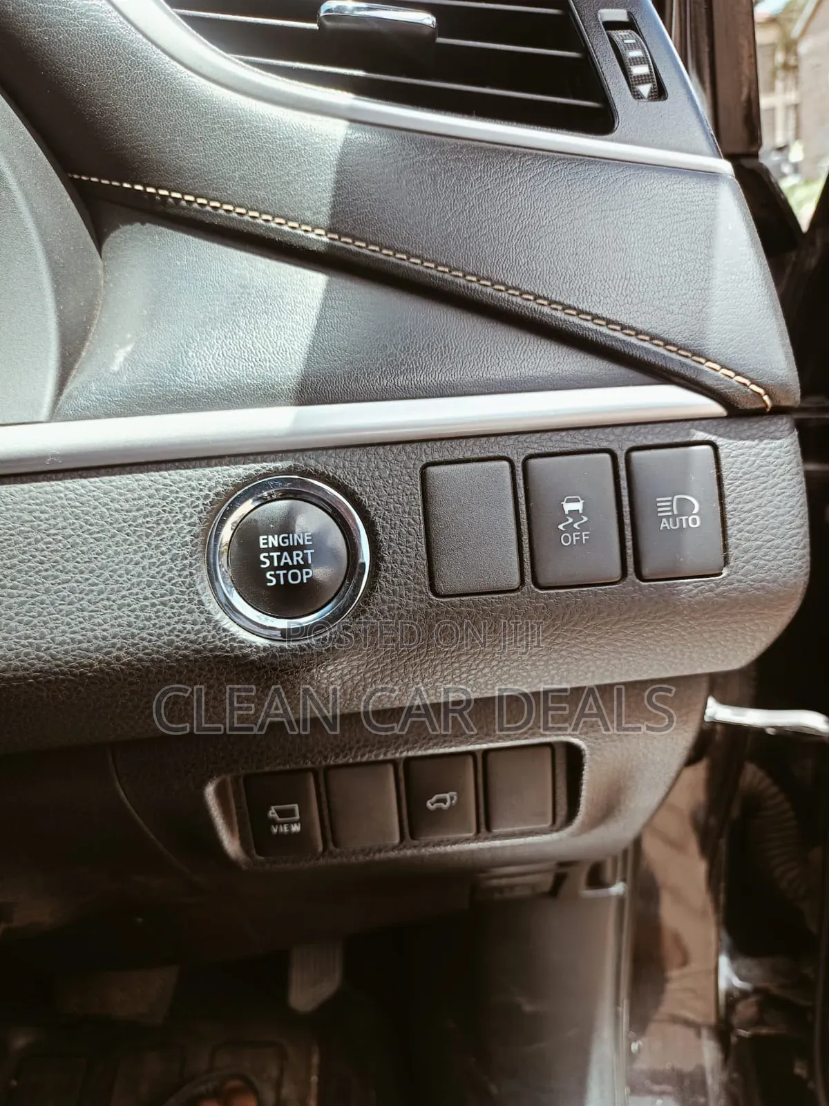 Toyota Harrier 2014