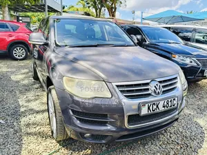 Volkswagen Touareg 2.5 TDi Tiptronic 2009 Gray