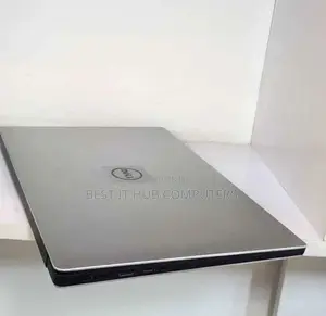 Laptop Dell XPS 15 9560 8GB Intel Core i7 SSD 256GB