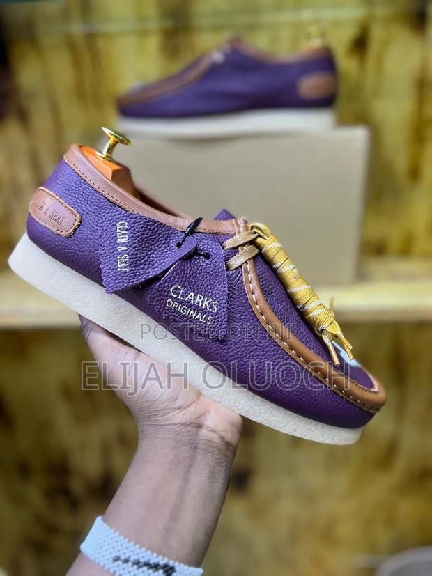 *Clarks Originals Claim a Seat*
39 40 41 42 43 44 45
