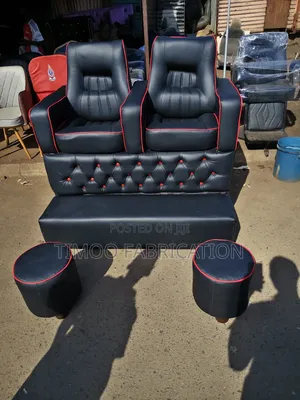 Pedicure 2 Seaters Black and Strip Red