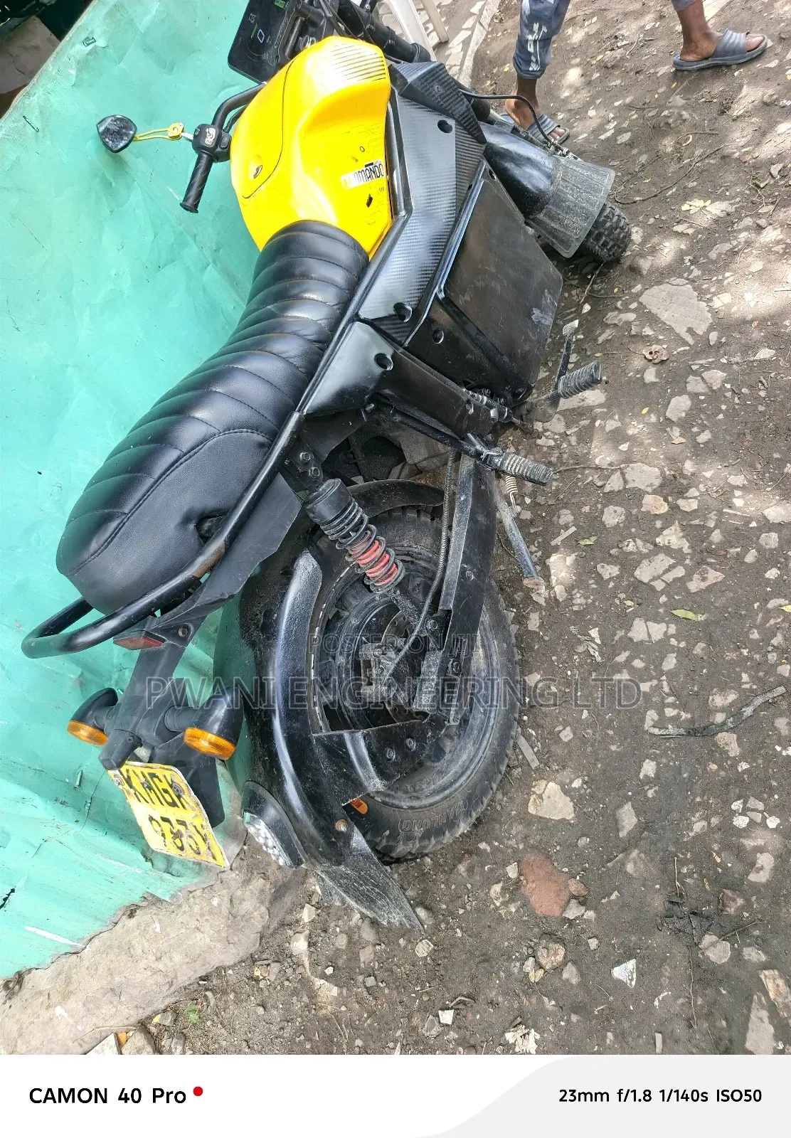 Motorcycle 2023 Yellow