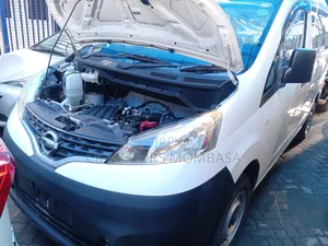 Nissan NV200 2019 White