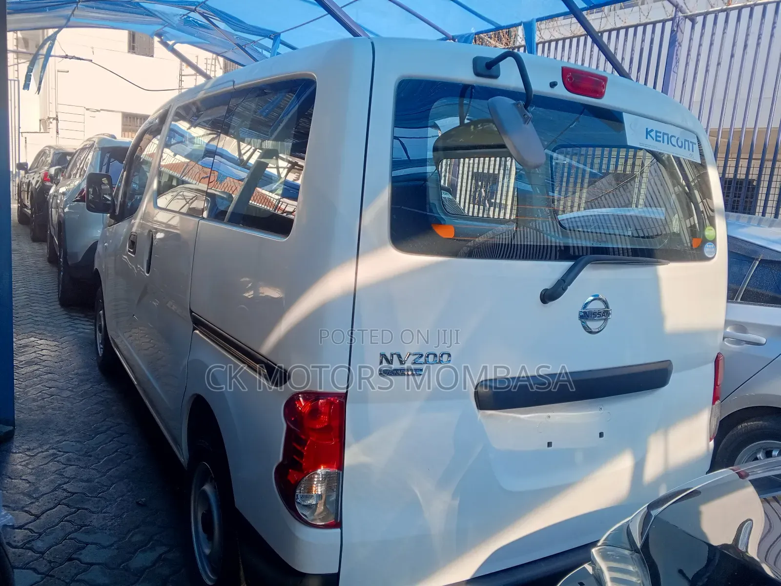 Nissan NV200 2019 White