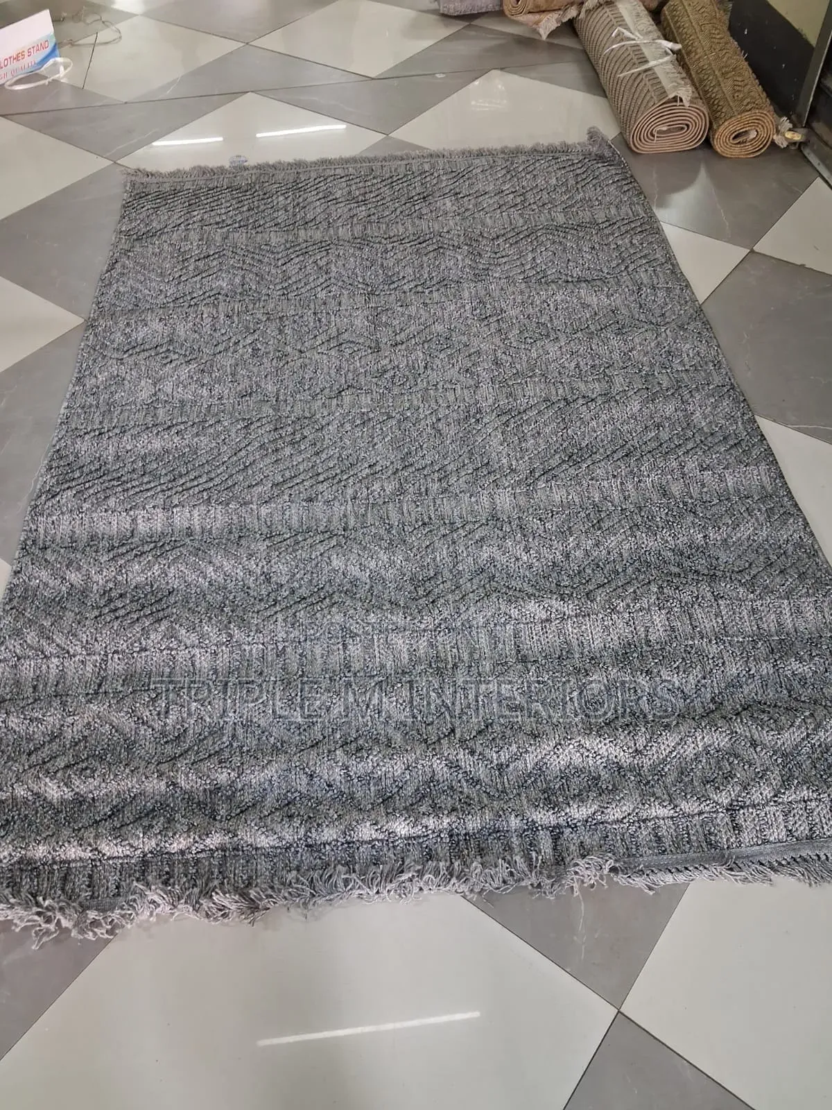 High-Quality Duru Living Room Carpet | Comfortable Stylish