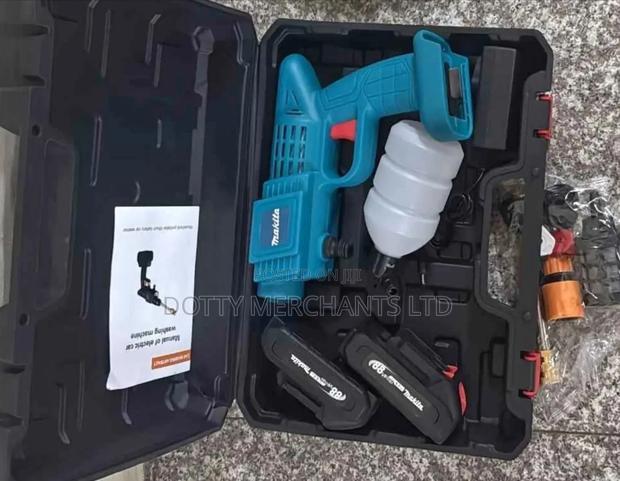Makita Cordless Car Wash Machine