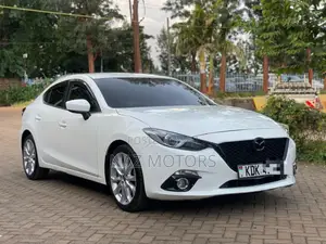 Mazda Axela 2015 White