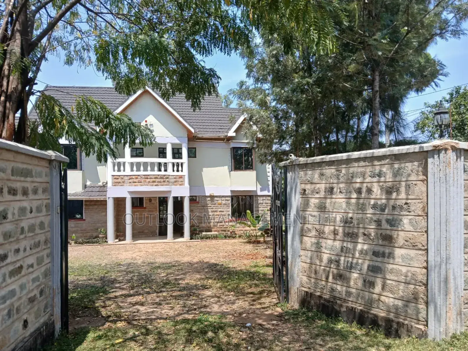 5bdrm House in Daraja Mbili for rent