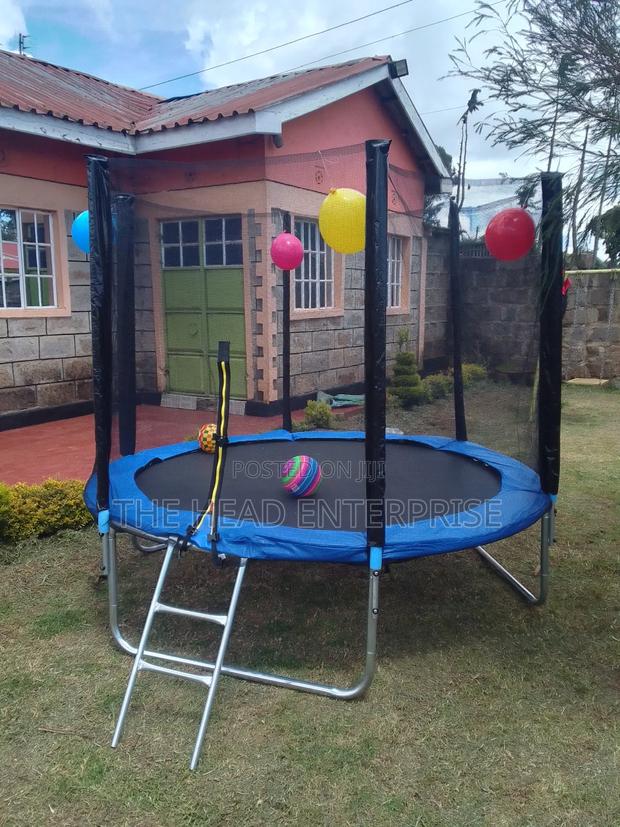 All Weather Outdoor Best Trampoline 8ft
