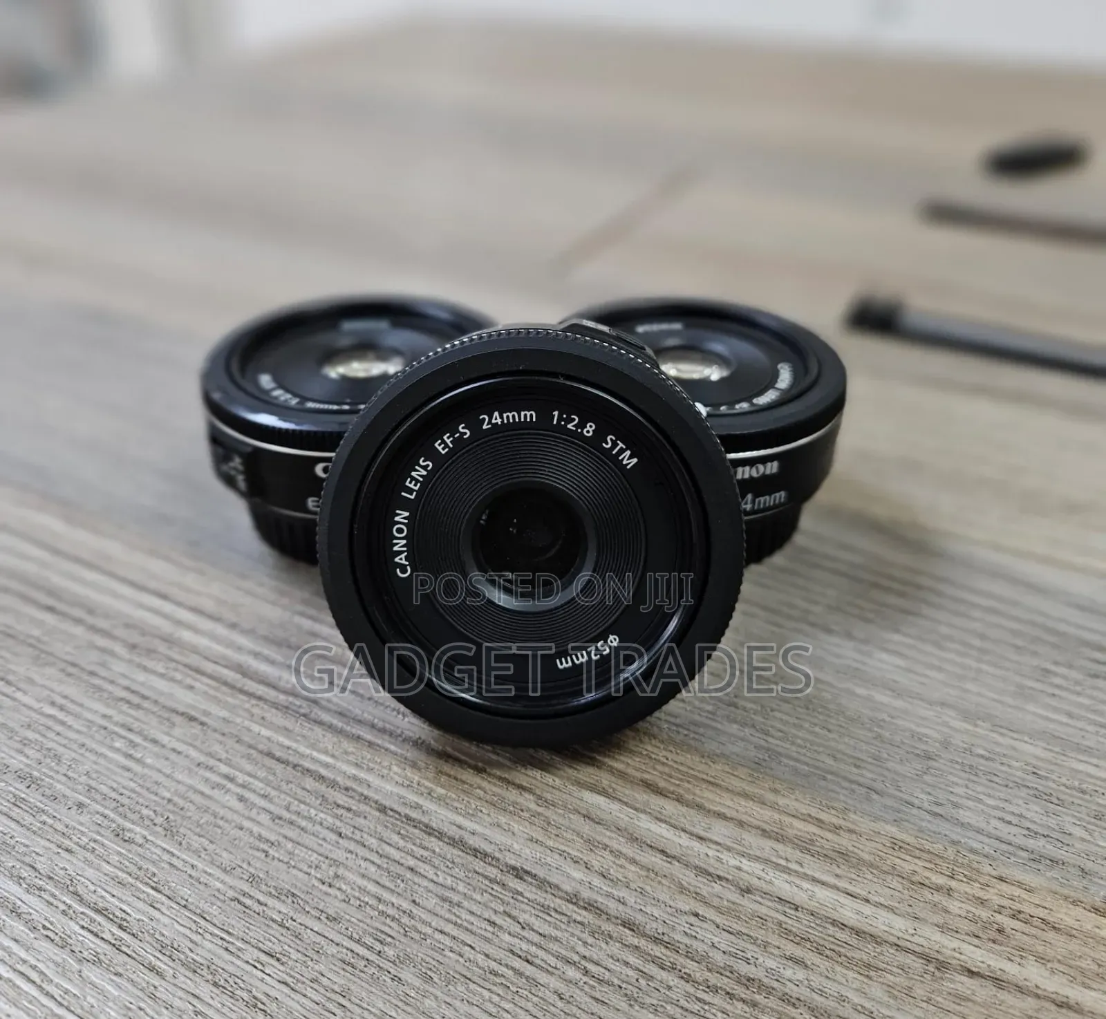 Canon Ef-S 24mm F/2.8 STM Lens