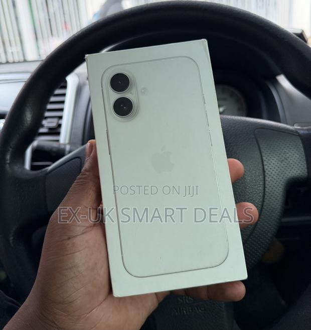 Apple iPhone 16 128 GB White - thumbnail 5