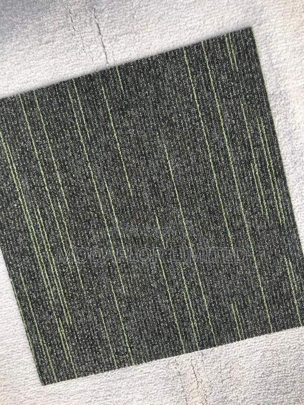 Office Carpet Tiles for Modern and Professional Floor Design