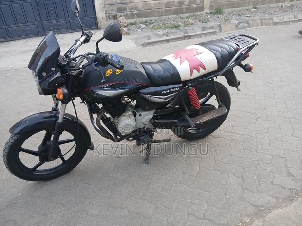 Bajaj Avenger 150 Street 2022 Black - thumbnail 2