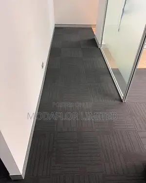 Carpet Tiles for Home, Office and Commercial Floor Use
