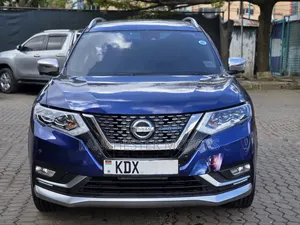 Nissan X-Trail 2019 Blue