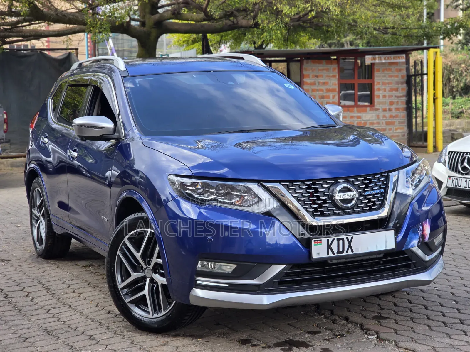 Nissan X-Trail 2019 Blue