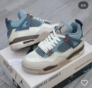 Air Jordan 4 Sneakers