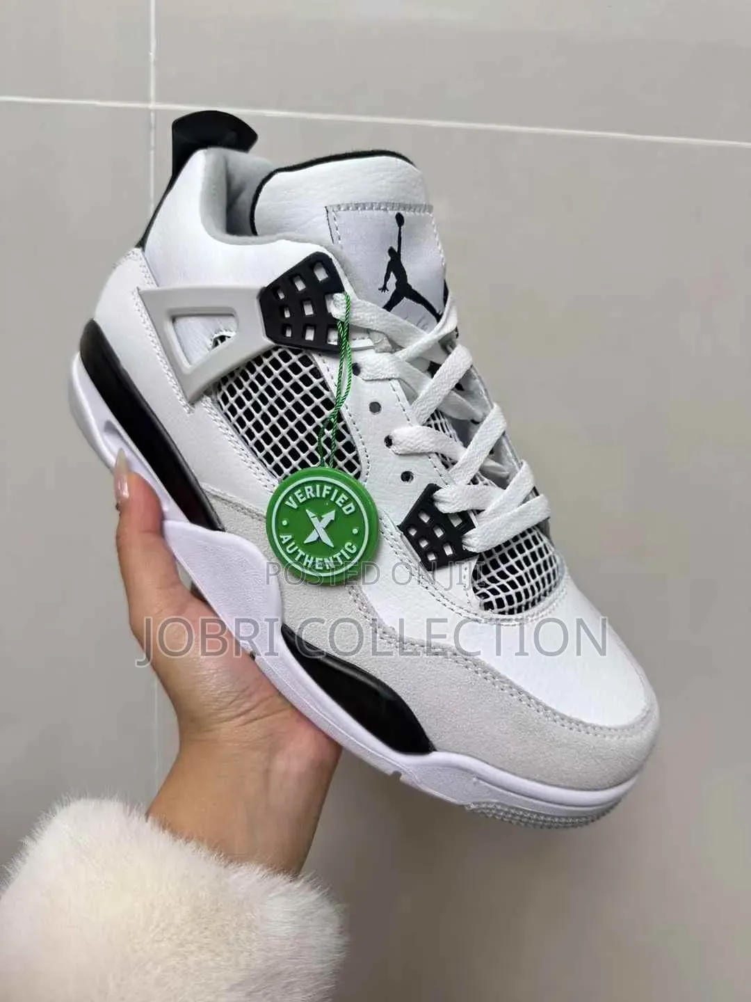 Air Jordan 4 Sneakers