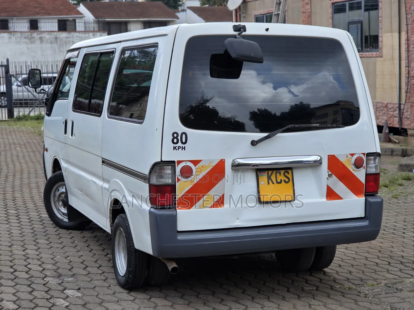 Mazda Bongo 2011 White