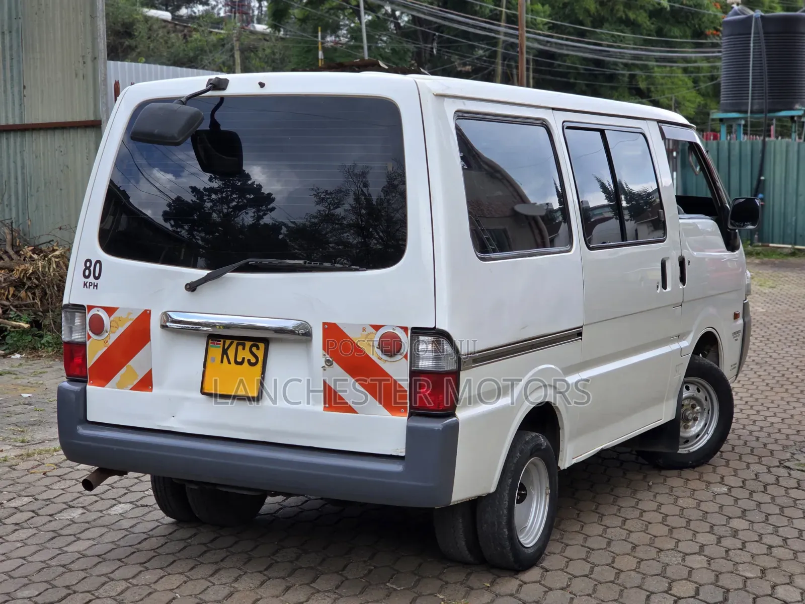 Mazda Bongo 2011 White