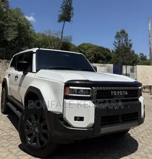 Toyota Land Cruiser Prado 2.8 2024 White