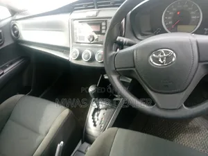 Toyota Axio 2018 Silver