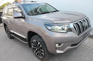 Toyota Land Cruiser Prado 2020 Gold