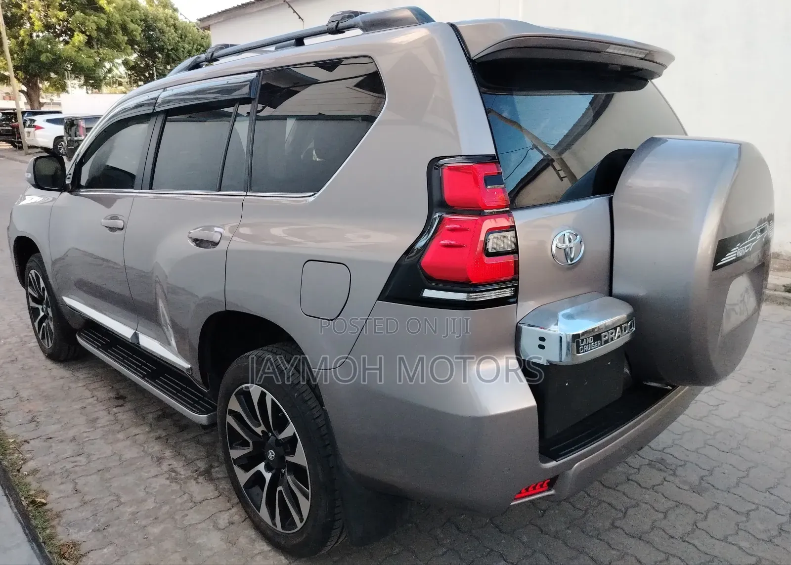 Toyota Land Cruiser Prado 2020 Gold