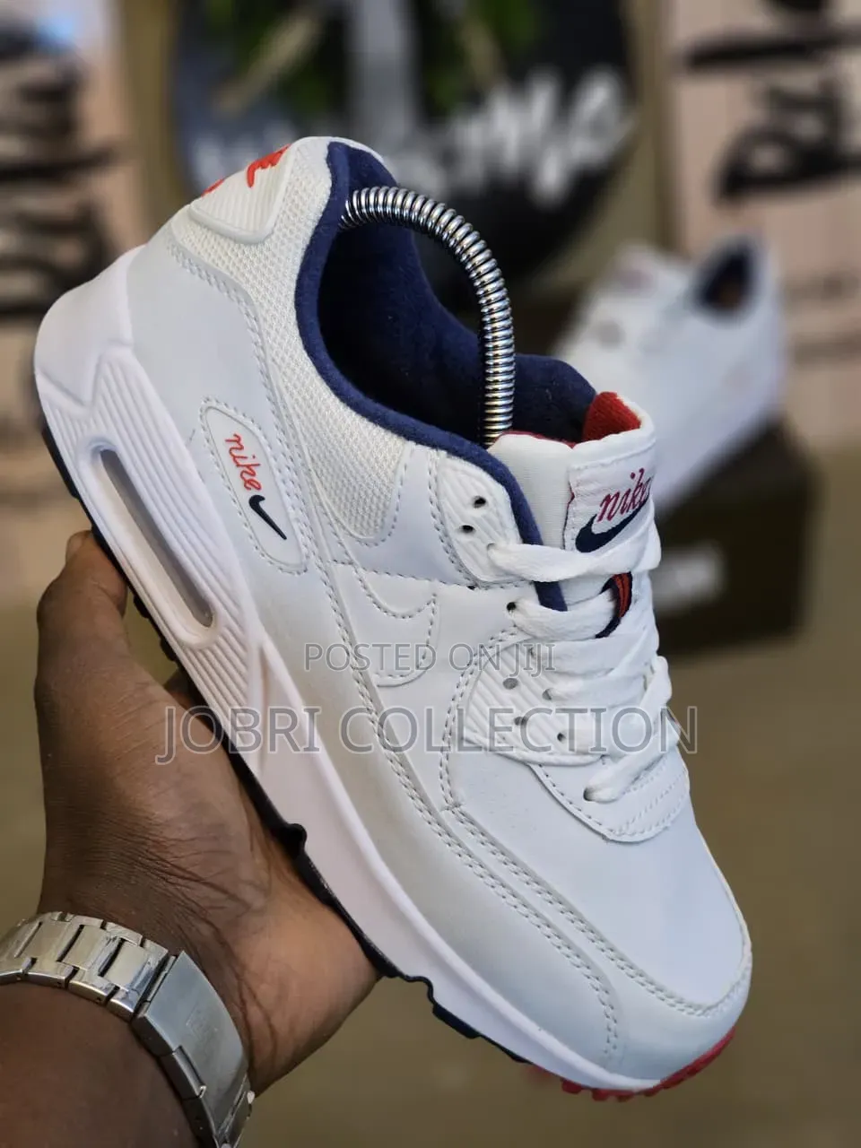 Spot New in Nike Airmax 90 Sneakers