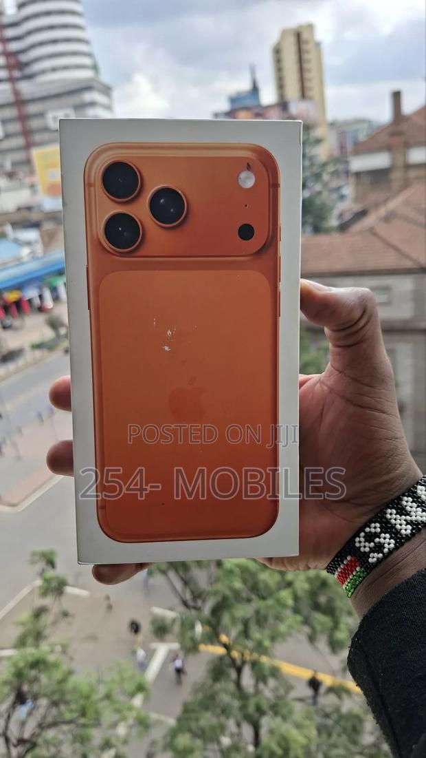 New Apple iPhone 17 Pro Max 512 GB Orange - thumbnail 2