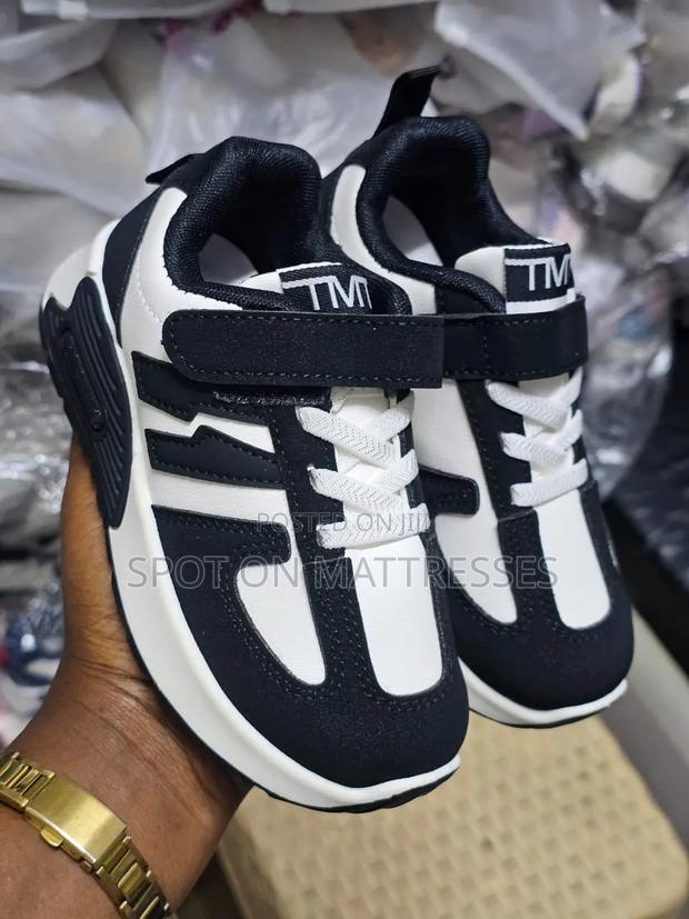 Kids' Sneakers Boys and Girls. Delivery Services Available Countrywide - thumbnail 5