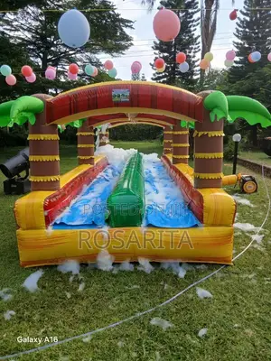 Bouncing Castles and Other Play Items for Hire