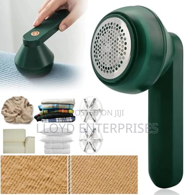 Green Fabric Lint Remover