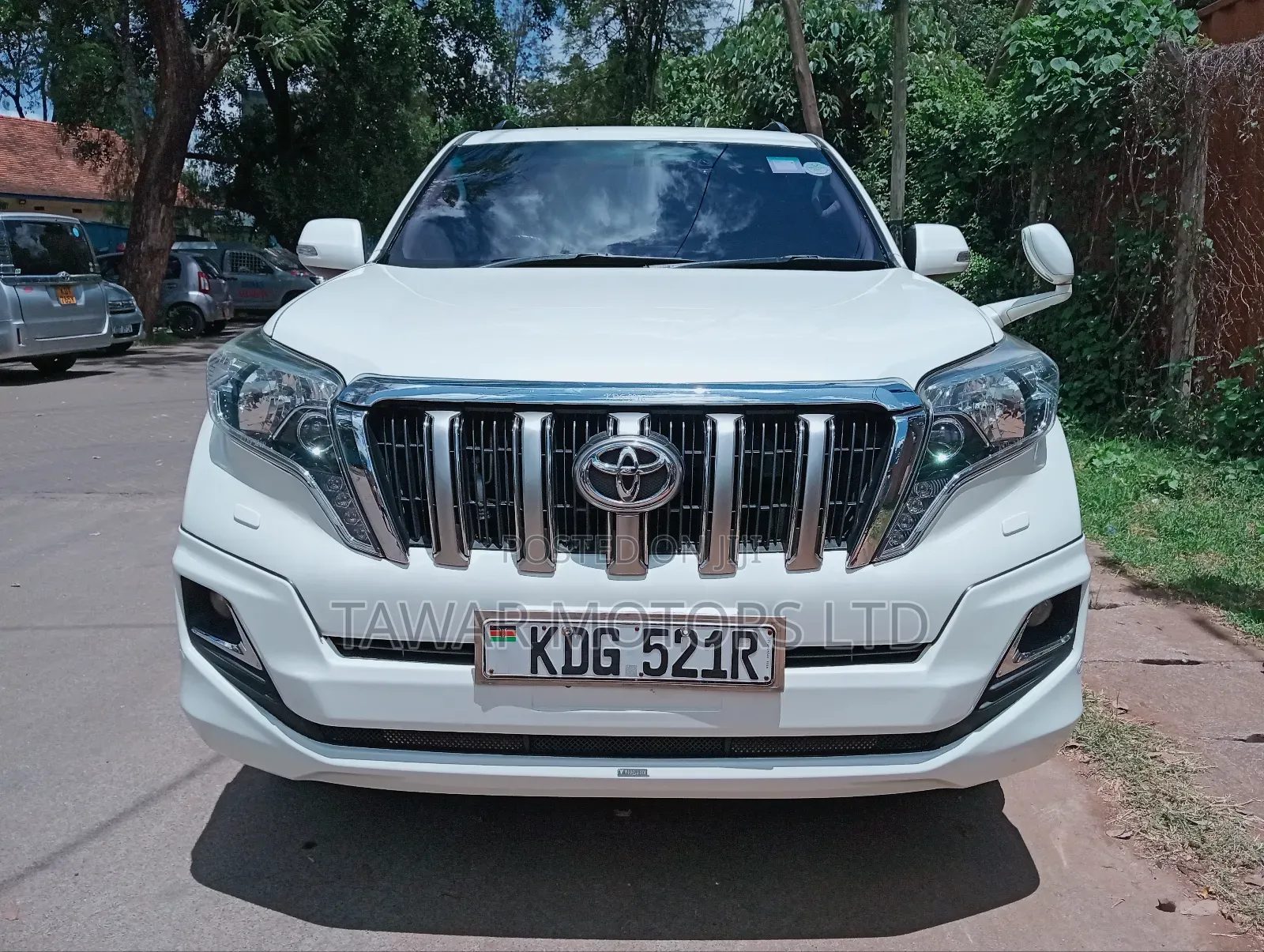 Toyota Land Cruiser Prado 2016 White