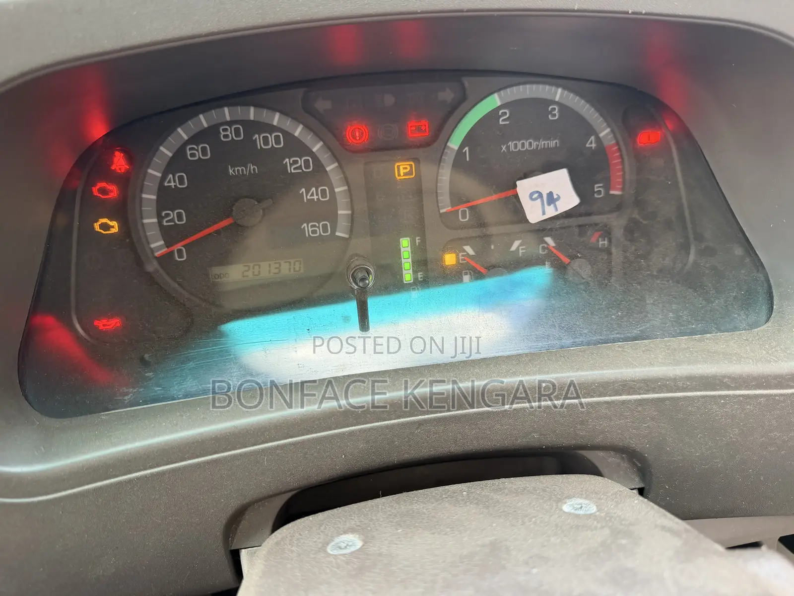 Mitsubishi Fuso Rosa 2018 Red