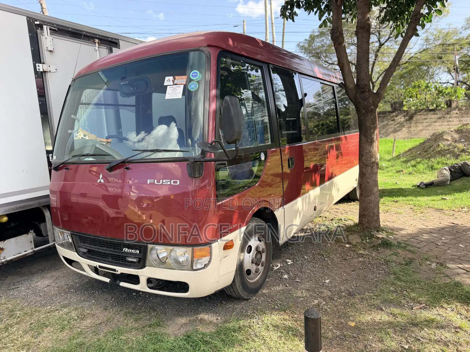 Mitsubishi Fuso Rosa 2018 Red